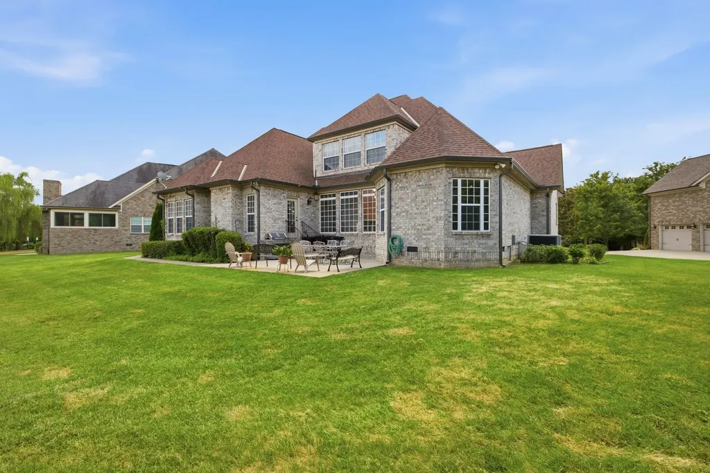 3356 Clovercroft Drive Murfreesboro TN 37130
