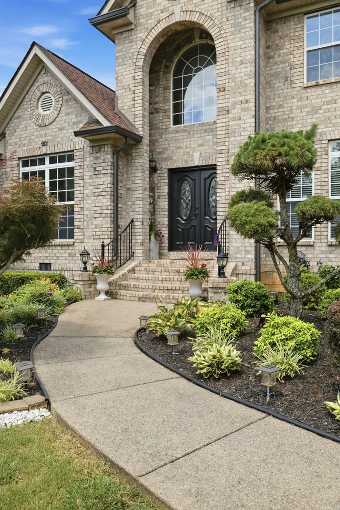 3356 Clovercroft Drive Murfreesboro TN 37130