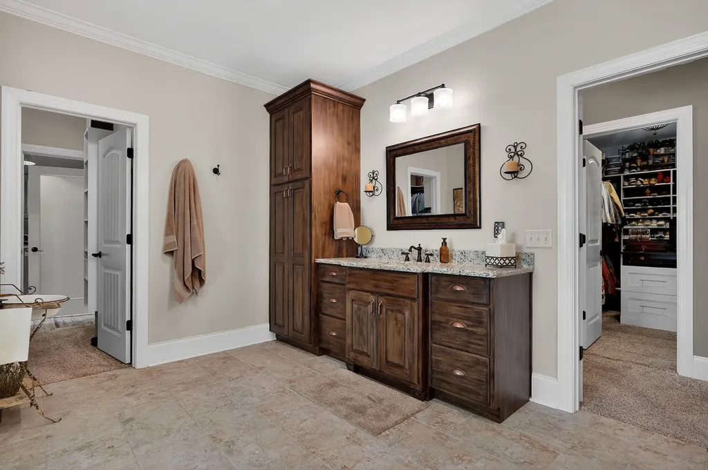 1758 Pearl Avenue Cookeville TN 38506