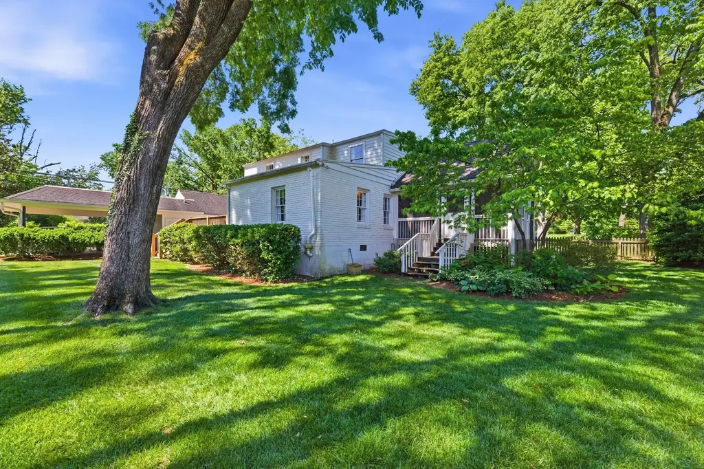 200 Brookfield Avenue Nashville TN 37205