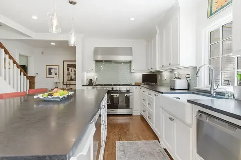 200 Brookfield Avenue Nashville TN 37205
