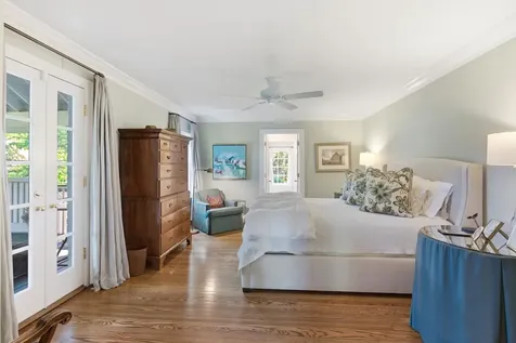 200 Brookfield Avenue Nashville TN 37205