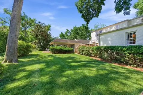 200 Brookfield Avenue Nashville TN 37205