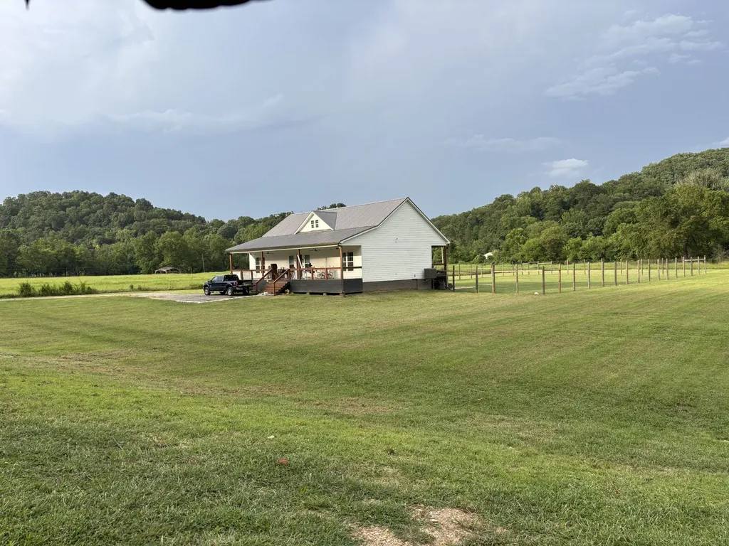 2646 New Hope Road Hendersonville TN 37075
