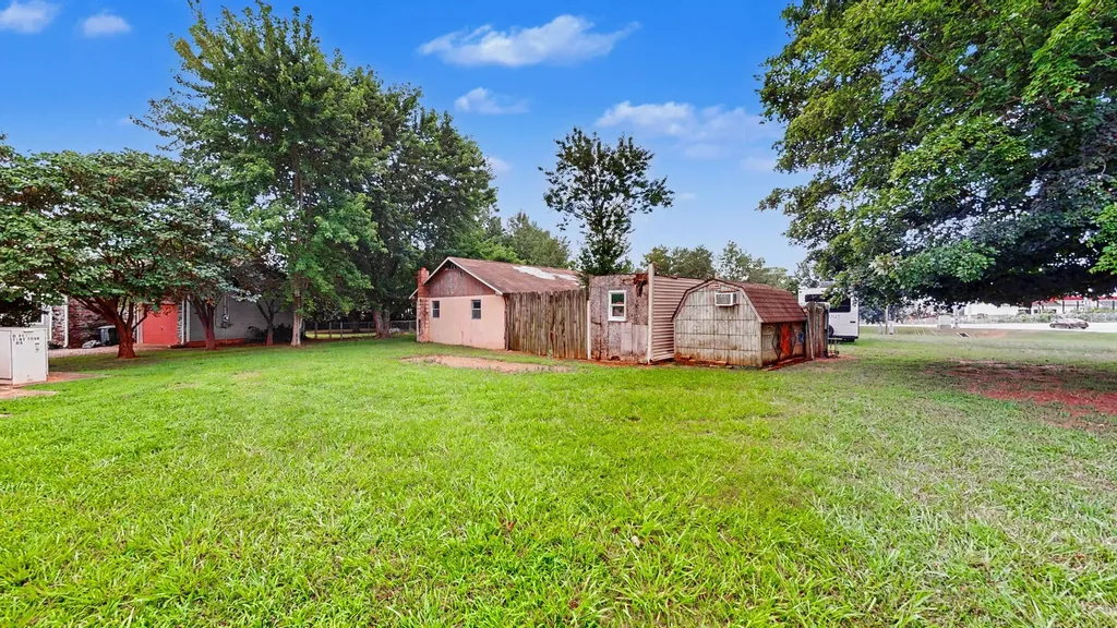 801 Tiny Town Road Clarksville TN 37042
