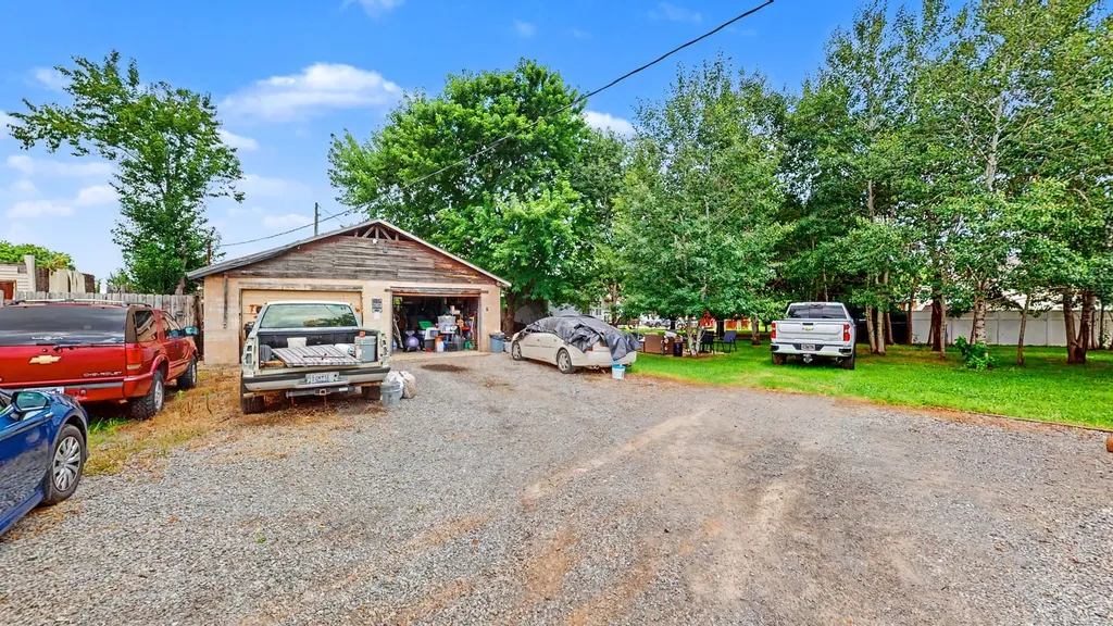 801 Tiny Town Road Clarksville TN 37042