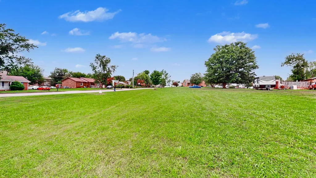 801 Tiny Town Road Clarksville TN 37042