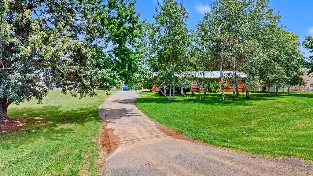 801 Tiny Town Road Clarksville TN 37042
