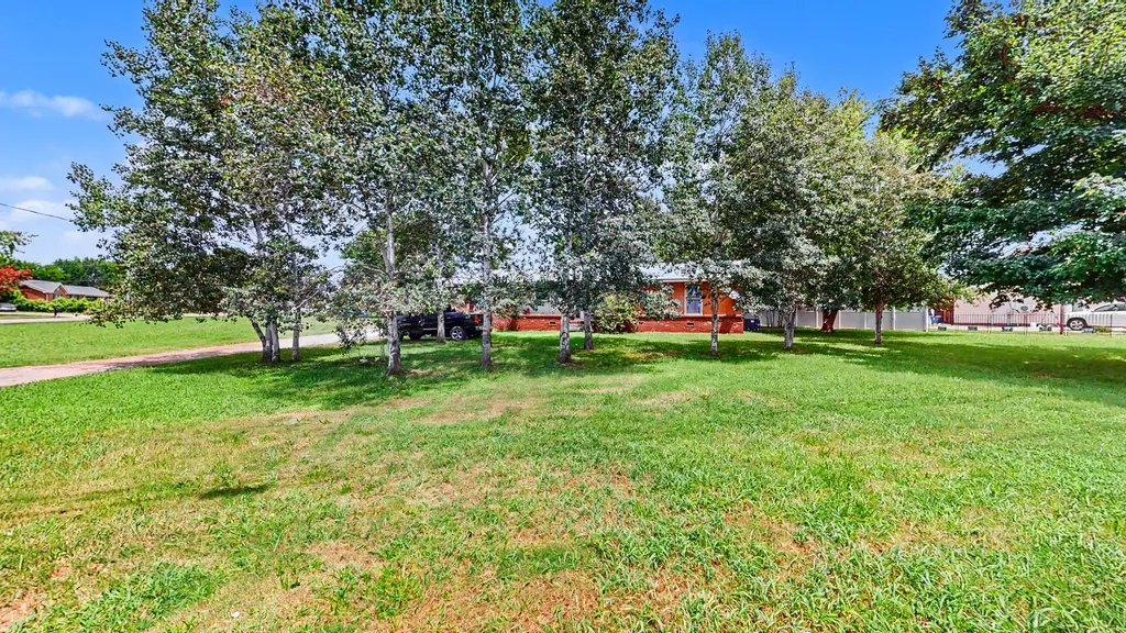 801 Tiny Town Road Clarksville TN 37042