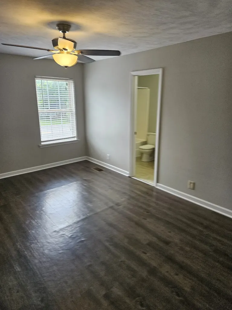 2015 Bradyville Pike Murfreesboro TN 37130