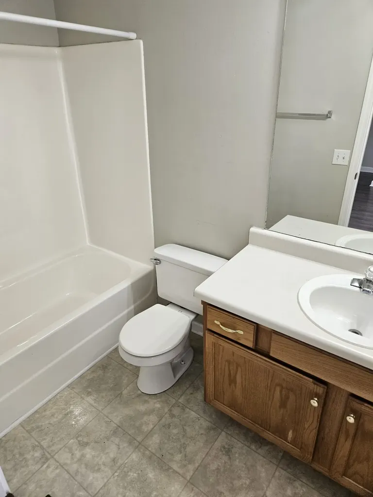 2015 Bradyville Pike Murfreesboro TN 37130