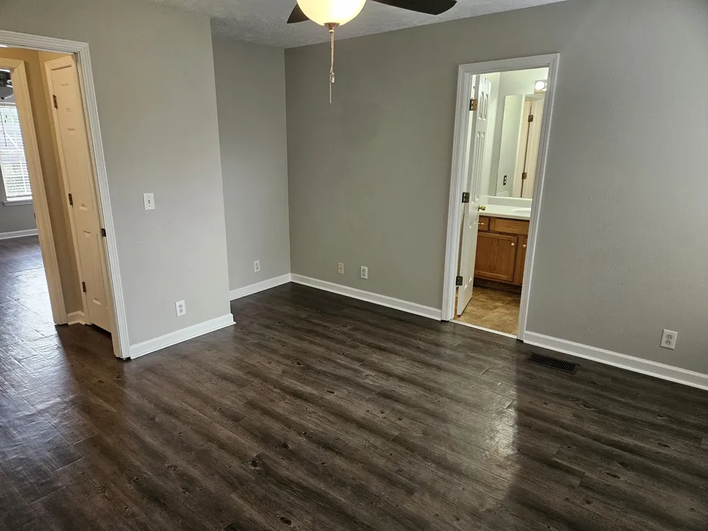 2015 Bradyville Pike Murfreesboro TN 37130