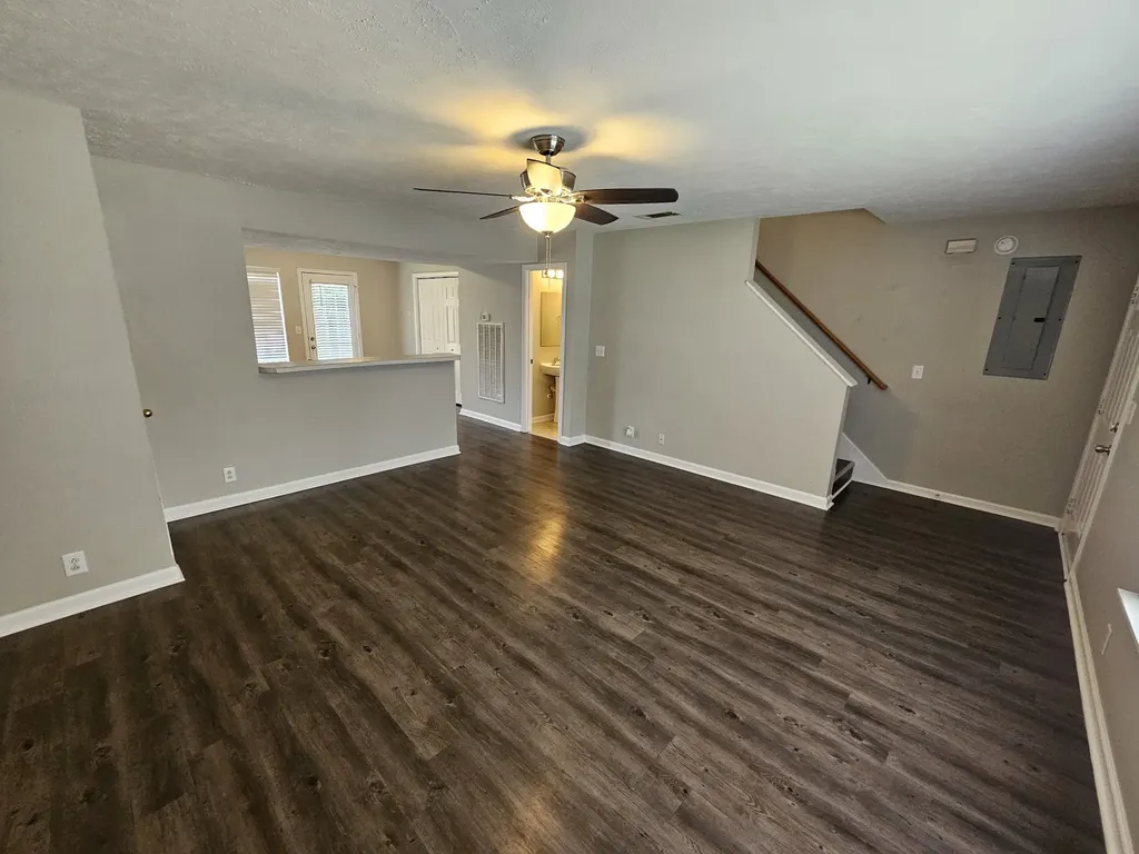 2015 Bradyville Pike Murfreesboro TN 37130