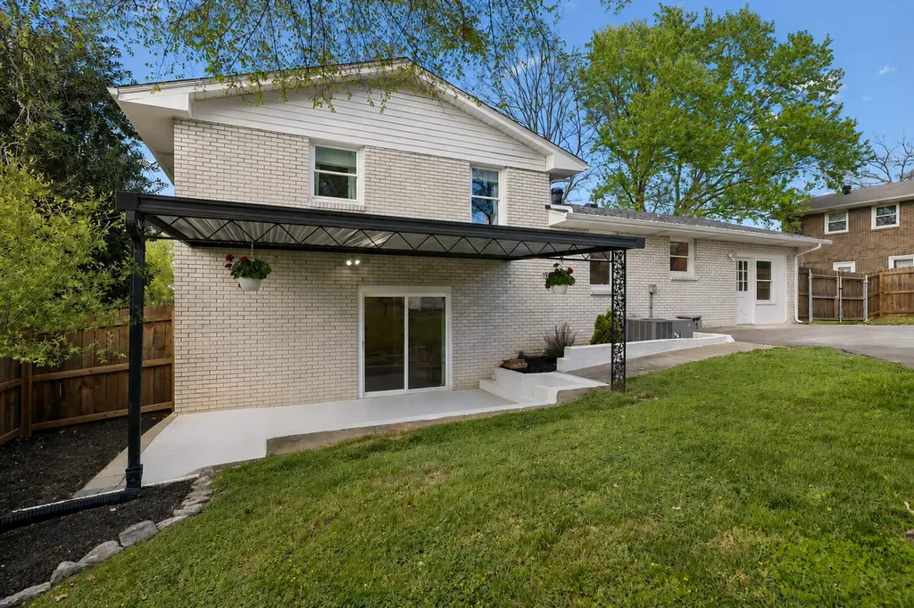 517 Adamwood Drive Nashville TN 37211