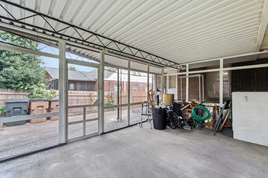 2925 Glenmeade Drive Nashville TN 37216
