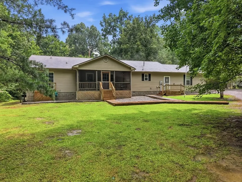 3291 Cumberland Lakes Drive Monterey TN 38574