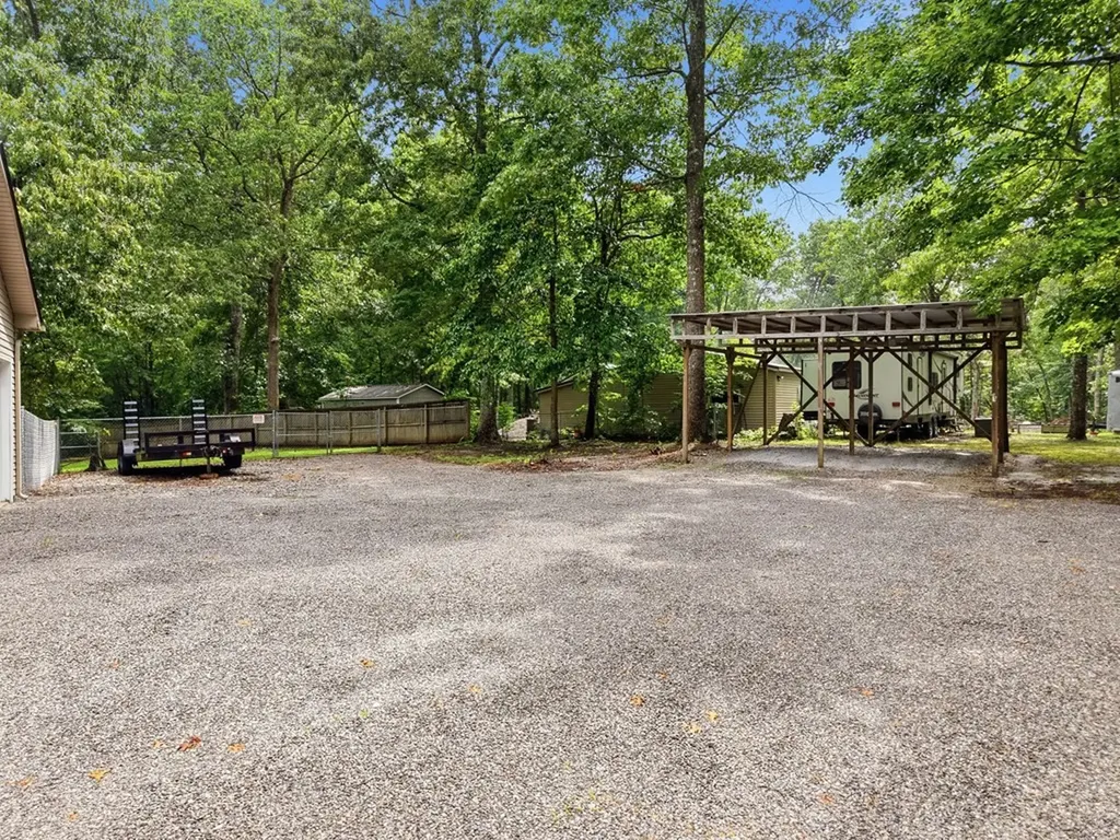 3291 Cumberland Lakes Drive Monterey TN 38574