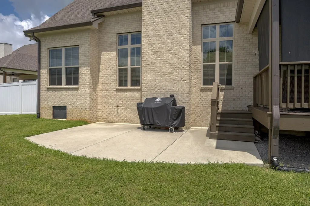 1002 Pheasant Run Court Spring Hill TN 37174