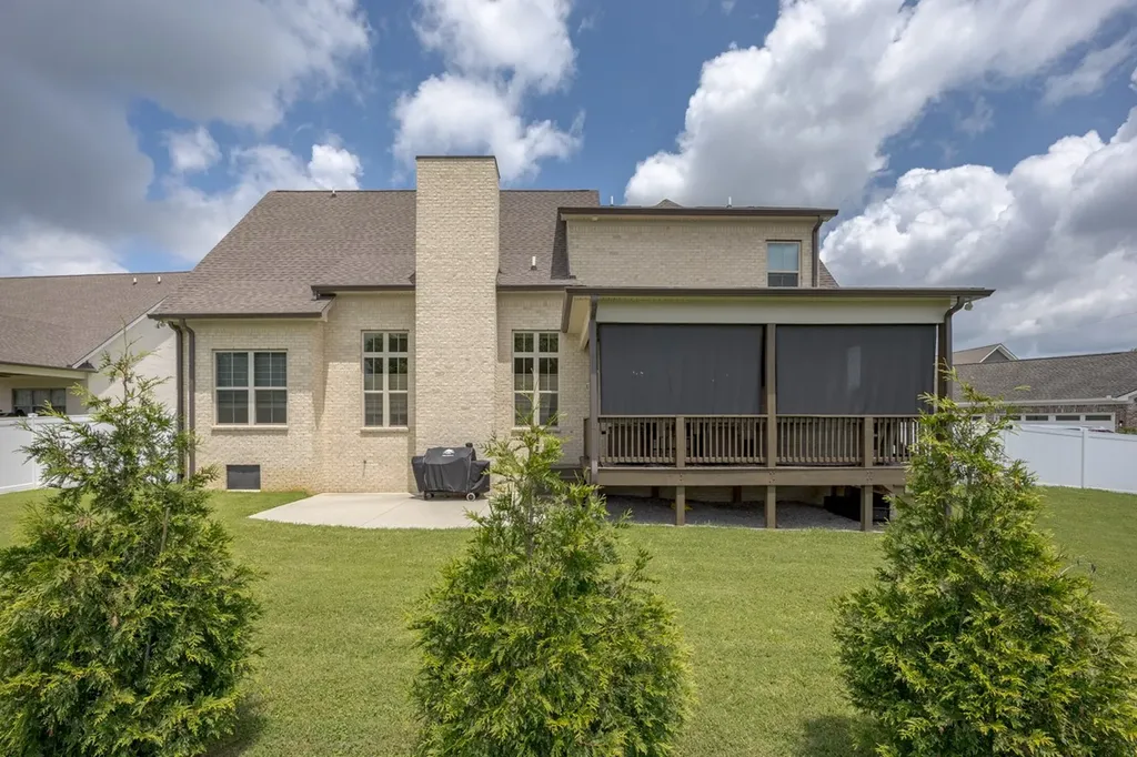 1002 Pheasant Run Court Spring Hill TN 37174