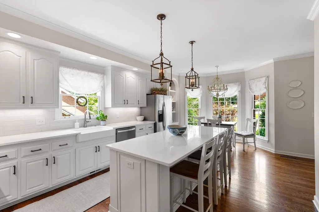 6104 Wendover Glen Brentwood TN 37027