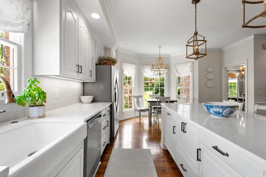 6104 Wendover Glen Brentwood TN 37027