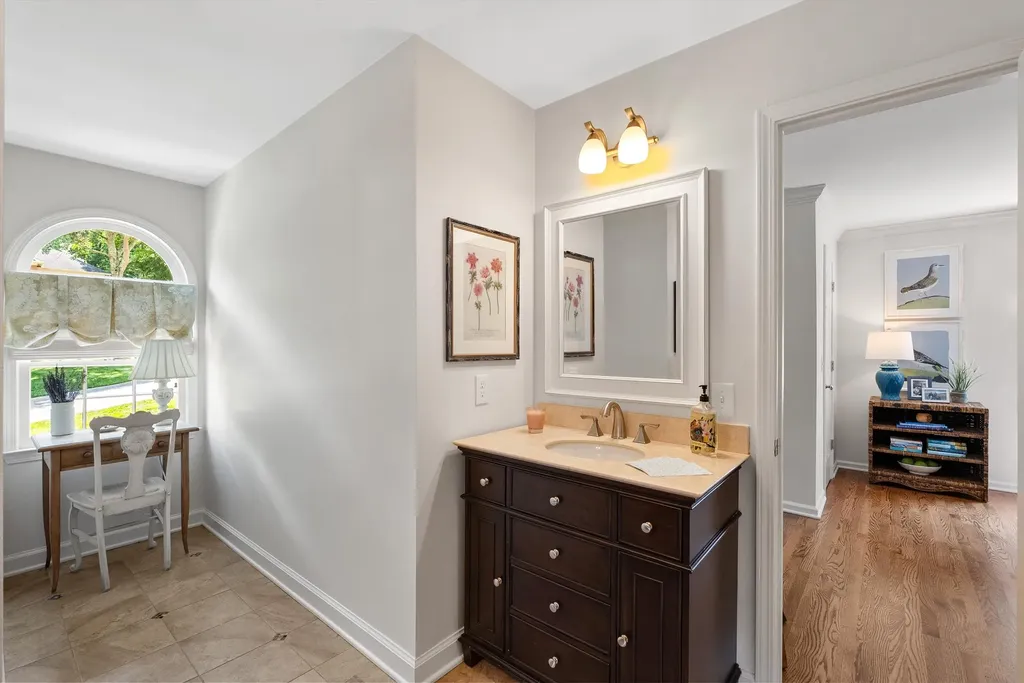6104 Wendover Glen Brentwood TN 37027