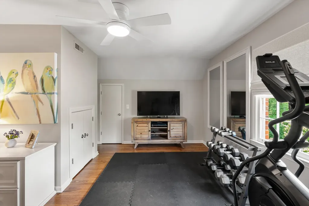 6104 Wendover Glen Brentwood TN 37027