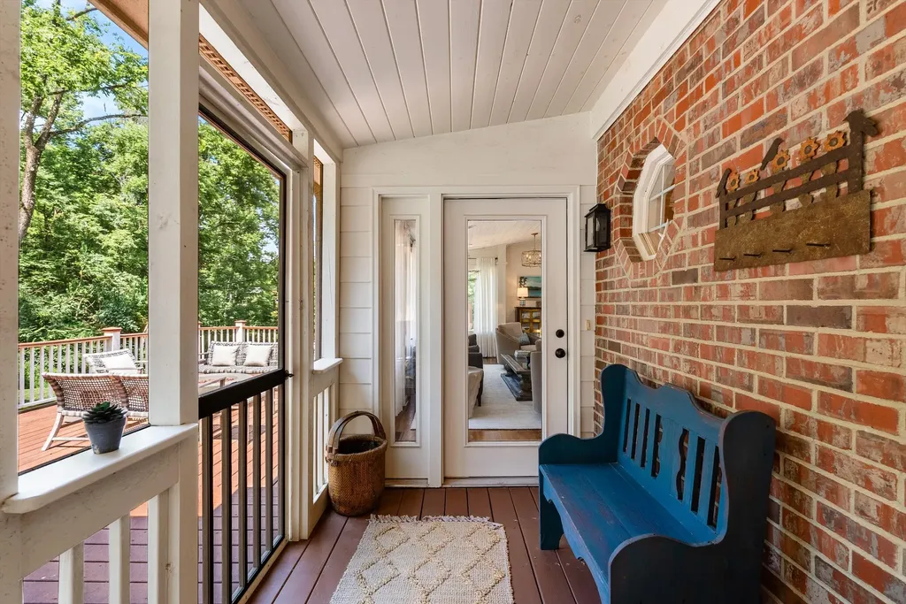 6104 Wendover Glen Brentwood TN 37027
