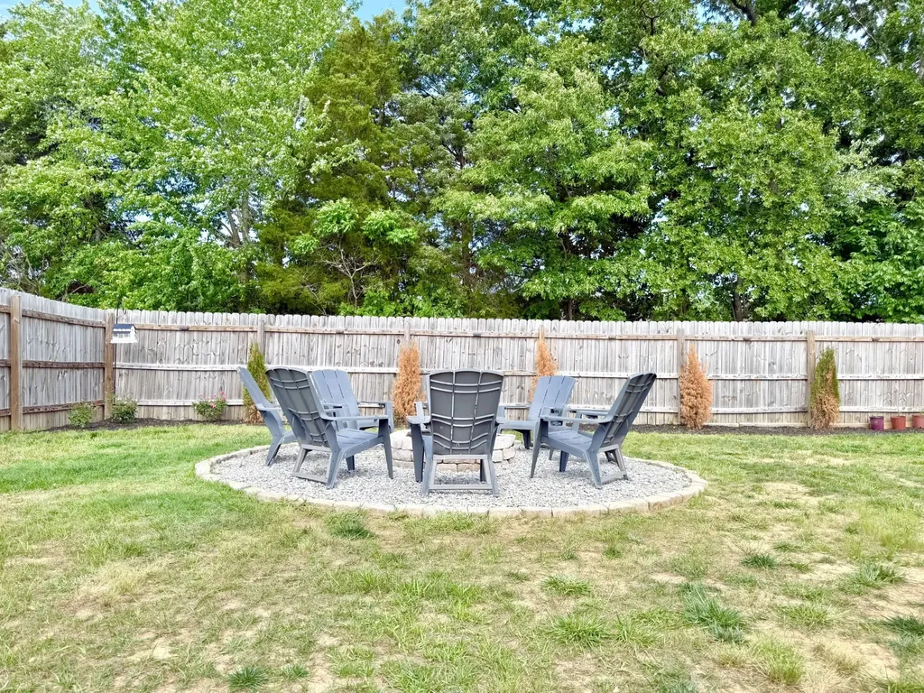 1457 Fredrick Drive Clarksville TN 37042