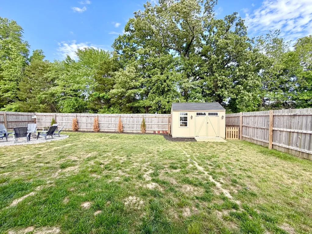 1457 Fredrick Drive Clarksville TN 37042