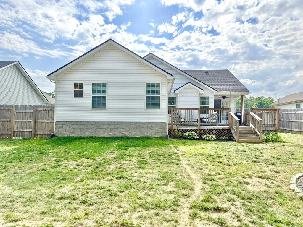 1457 Fredrick Drive Clarksville TN 37042
