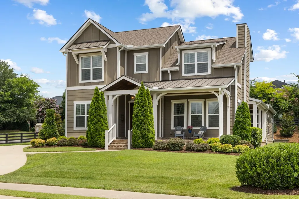 998 Spruce Ridge Lane Spring Hill TN 37174