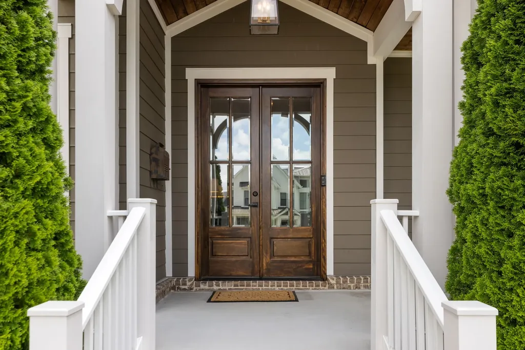 998 Spruce Ridge Lane Spring Hill TN 37174