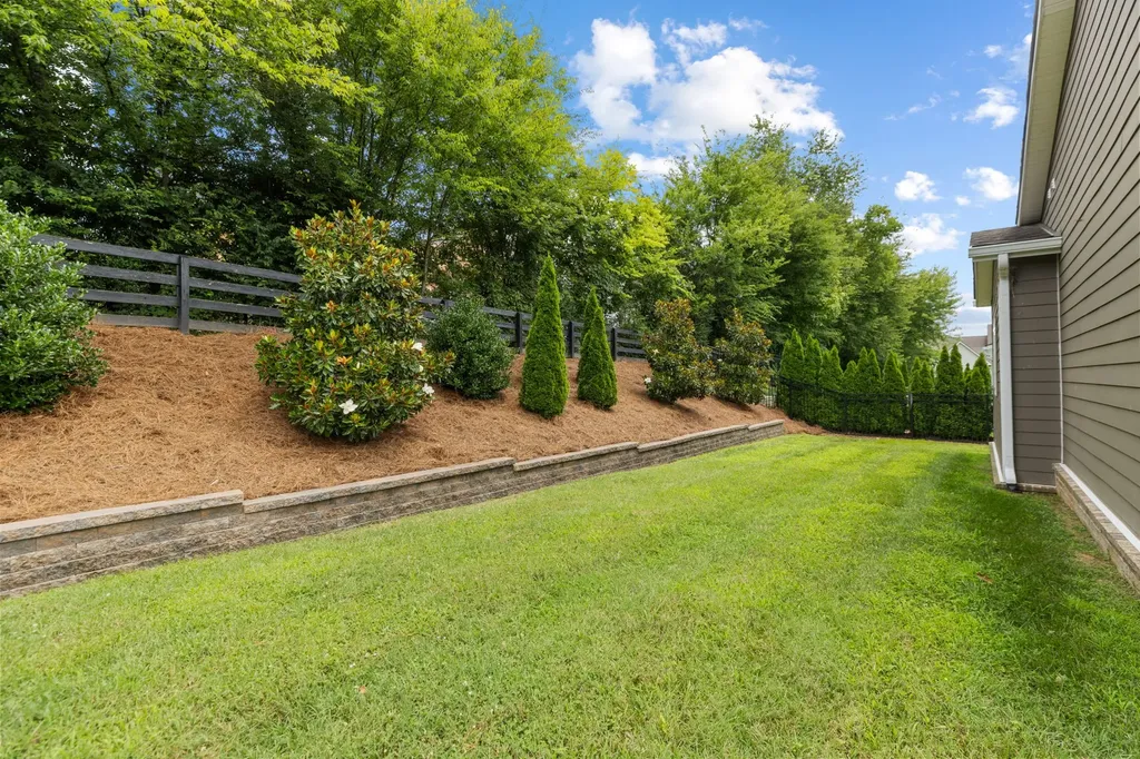 998 Spruce Ridge Lane Spring Hill TN 37174