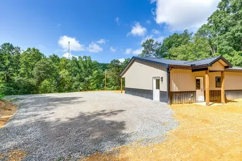 225 Piney Creek Road Hohenwald TN 38462
