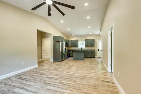 225 Piney Creek Road Hohenwald TN 38462