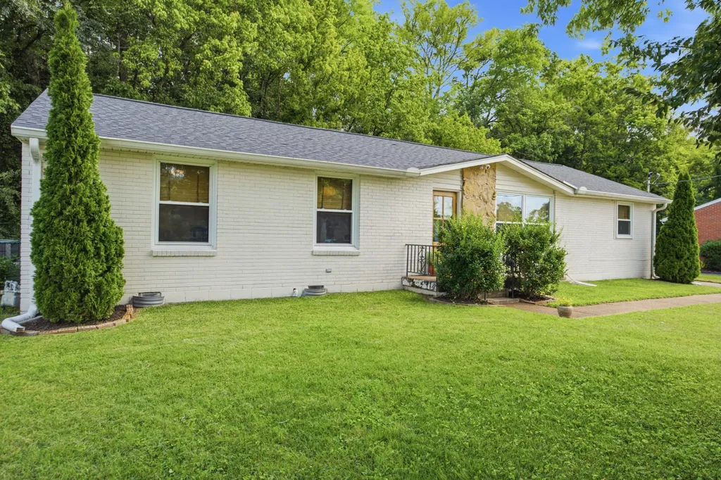 204 Overcrest Court Nashville TN 37211