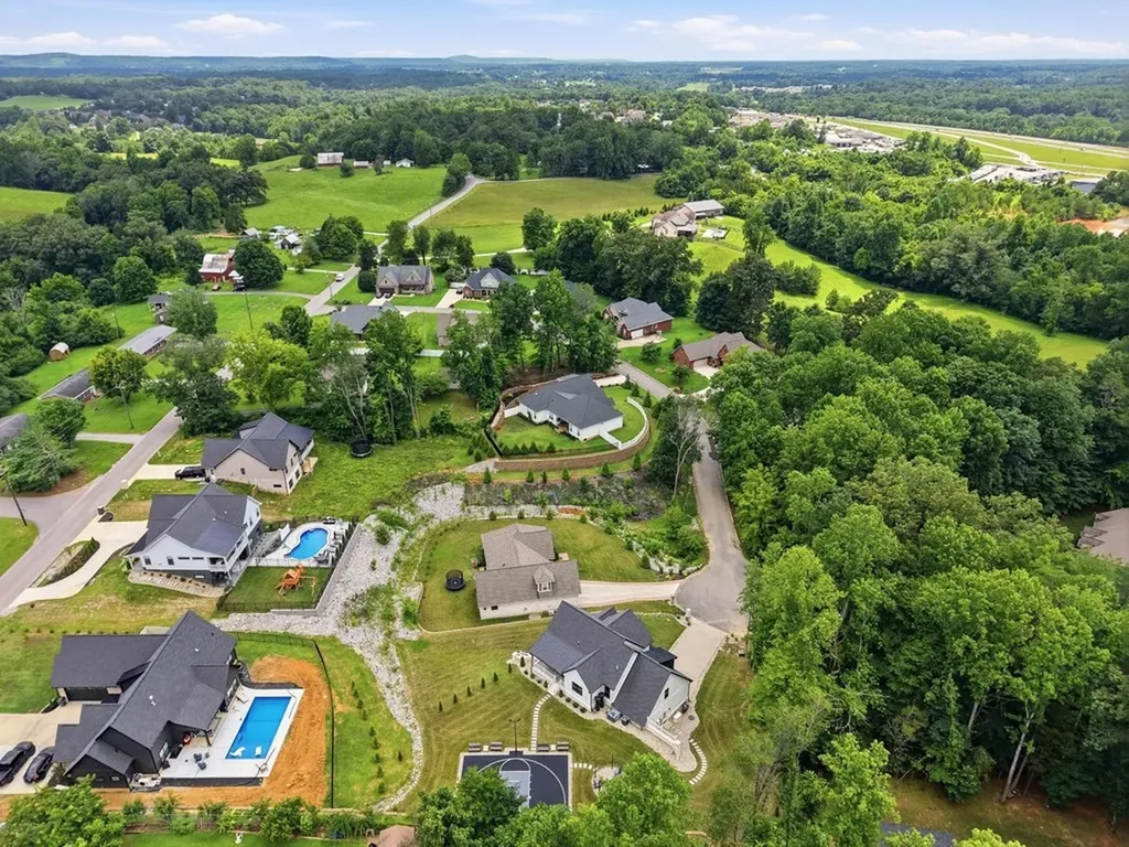 629 Longstreet Drive Cookeville TN 38506