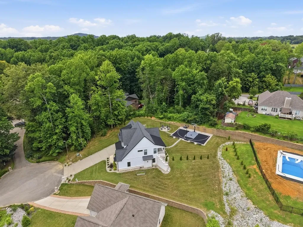 629 Longstreet Drive Cookeville TN 38506