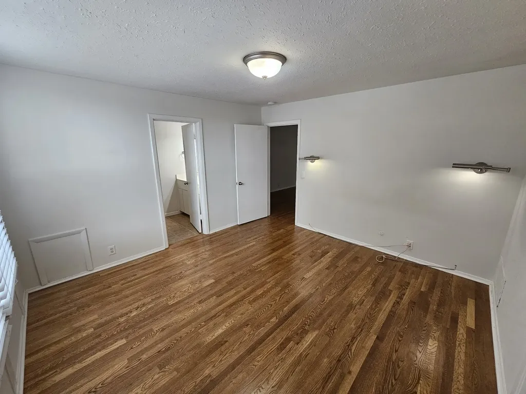 3831 West End Avenue Nashville TN 37205