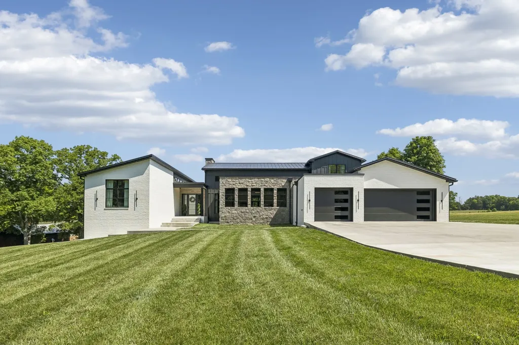 653 Hicks Edgen Road Pleasant View TN 37146
