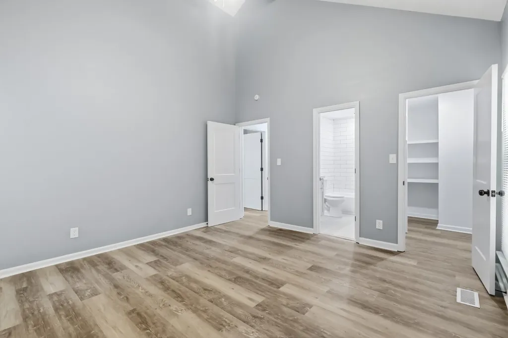 536 New Castle Lane Hermitage TN 37076
