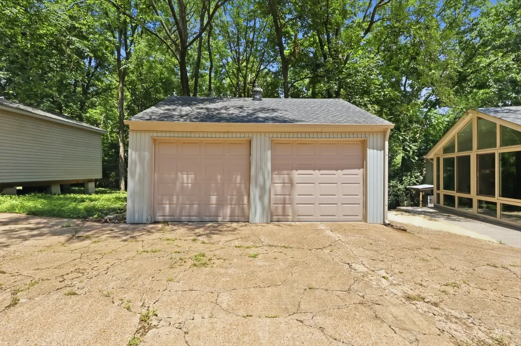 536 New Castle Lane Hermitage TN 37076