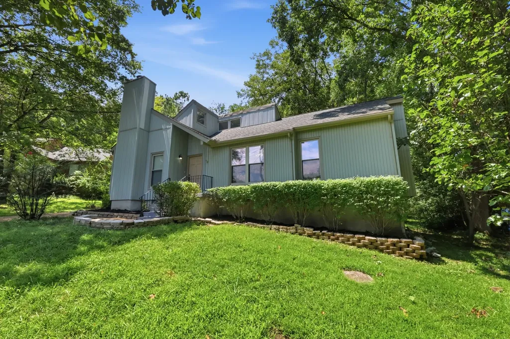 536 New Castle Lane Hermitage TN 37076