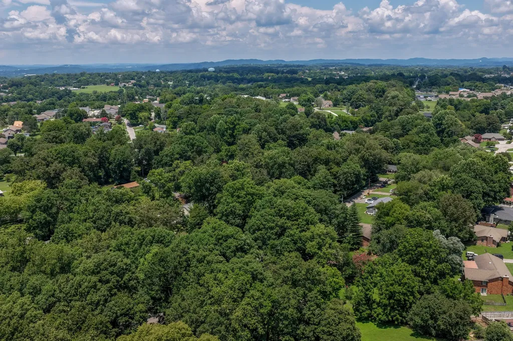 1534 Mcilvaine Drive Maryville TN 37803