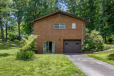1534 Mcilvaine Drive Maryville TN 37803