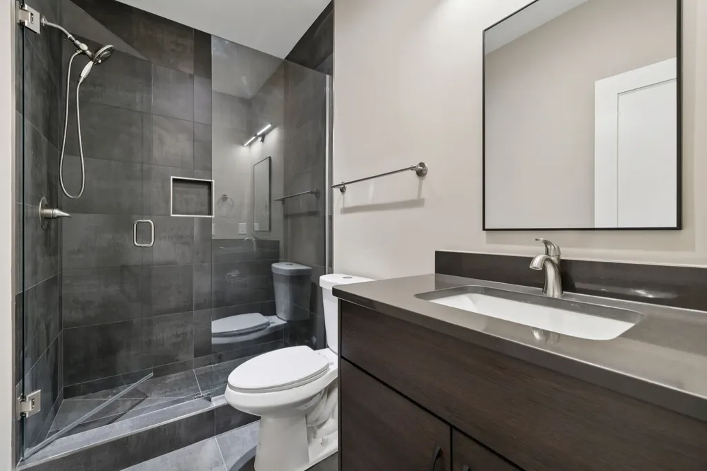 1117B Chester Avenue Nashville TN 37206