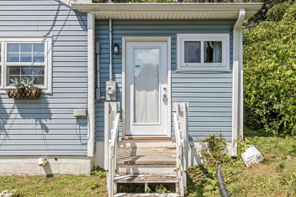632 W Tri County Boulevard Oliver Springs TN 37840