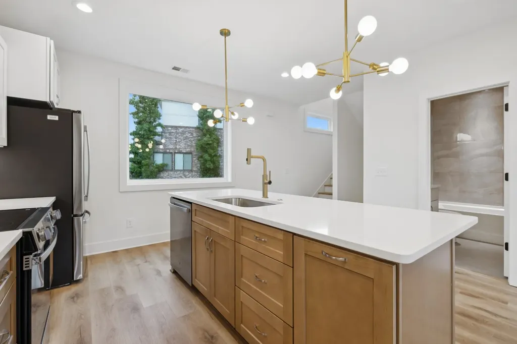 1117A Chester Avenue Nashville TN 37206