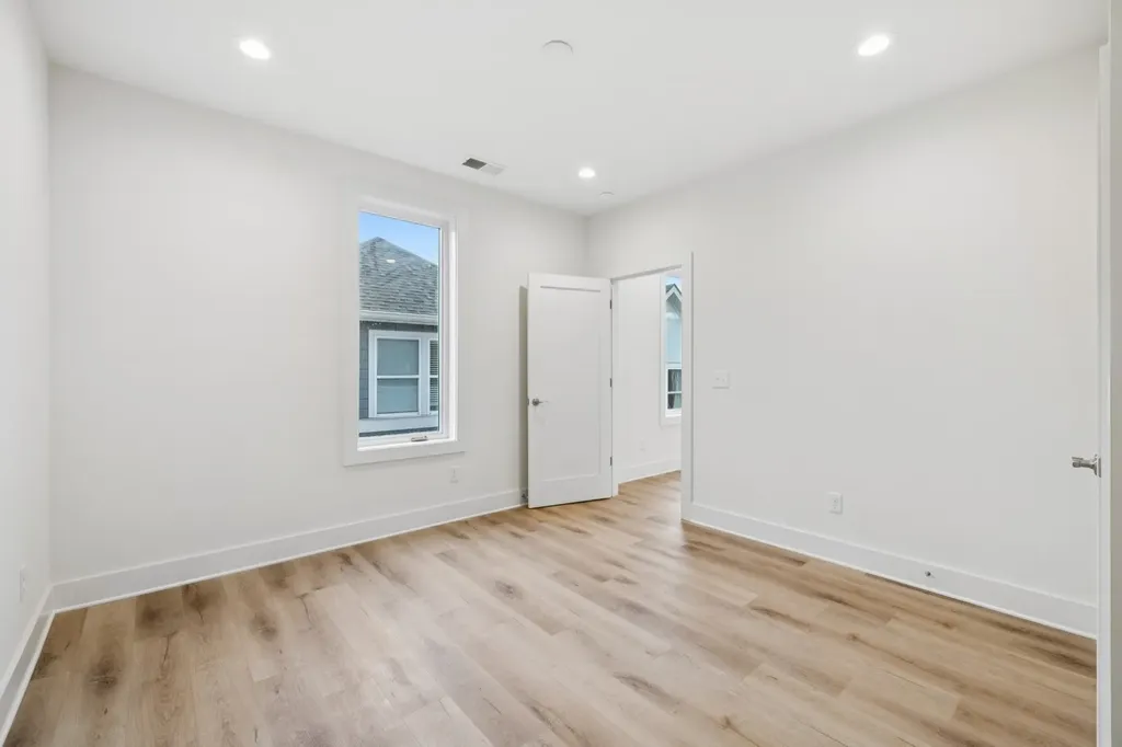 1117A Chester Avenue Nashville TN 37206